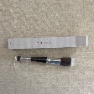 Mally Dual-Ended Makeup Brush
